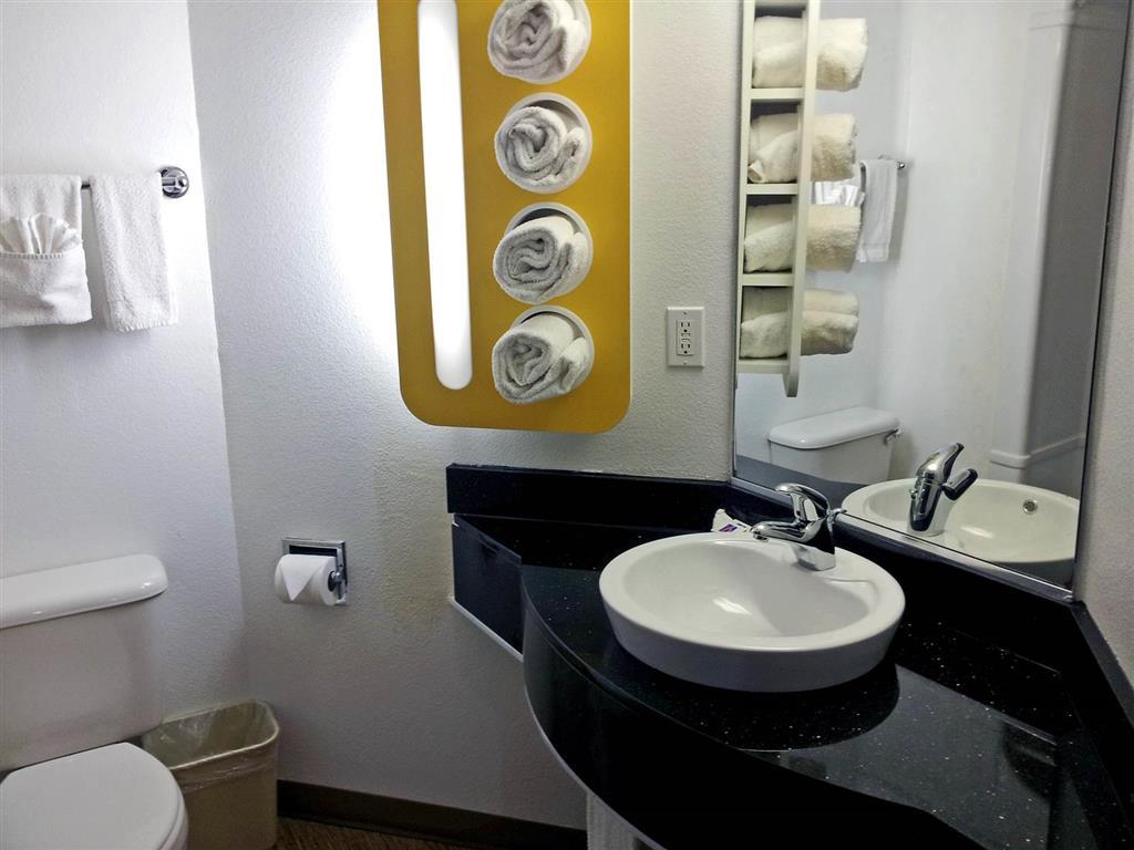 Motel 6 Sinton Tx Room photo