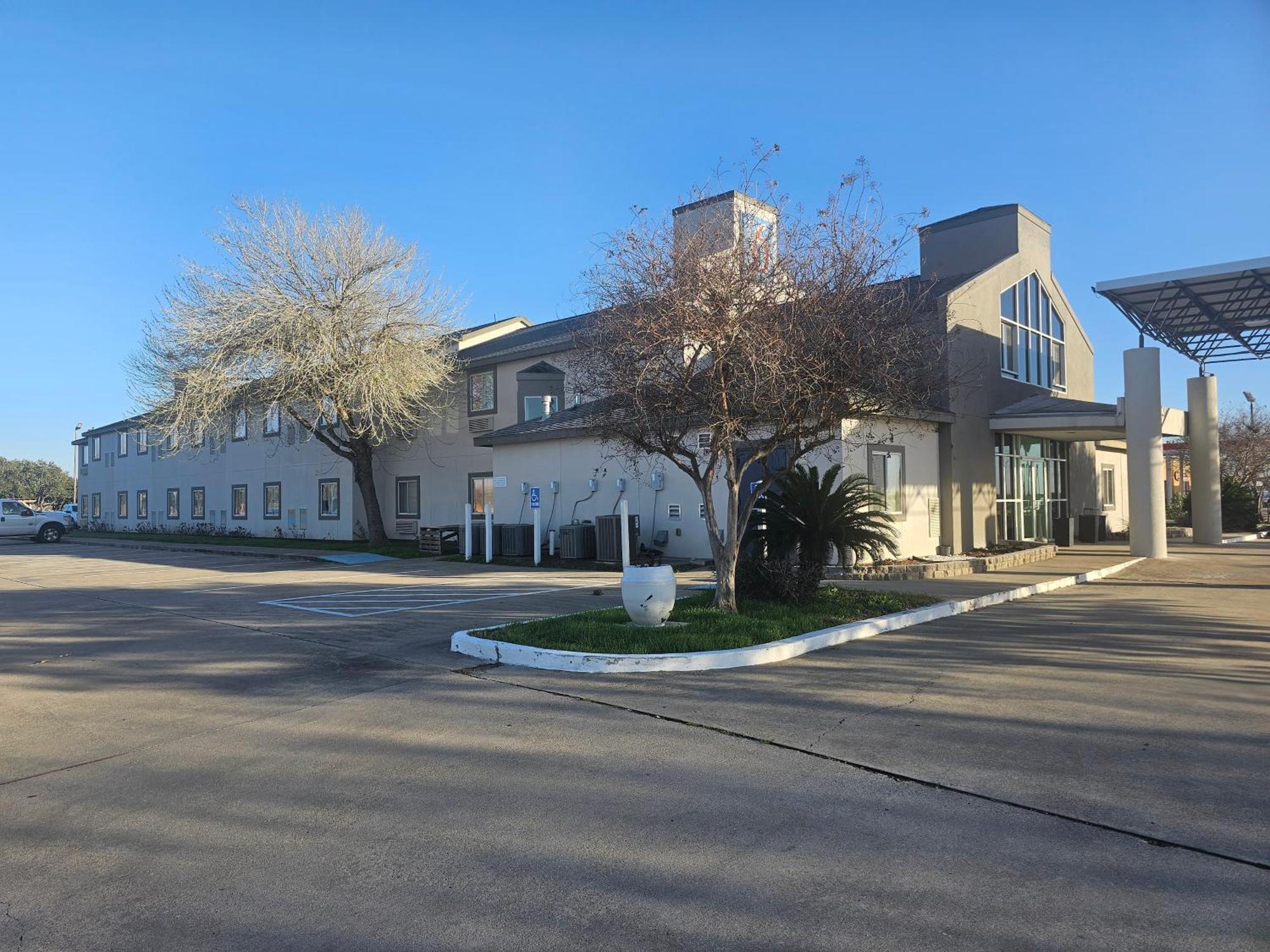 Motel 6 Sinton Tx Exterior photo